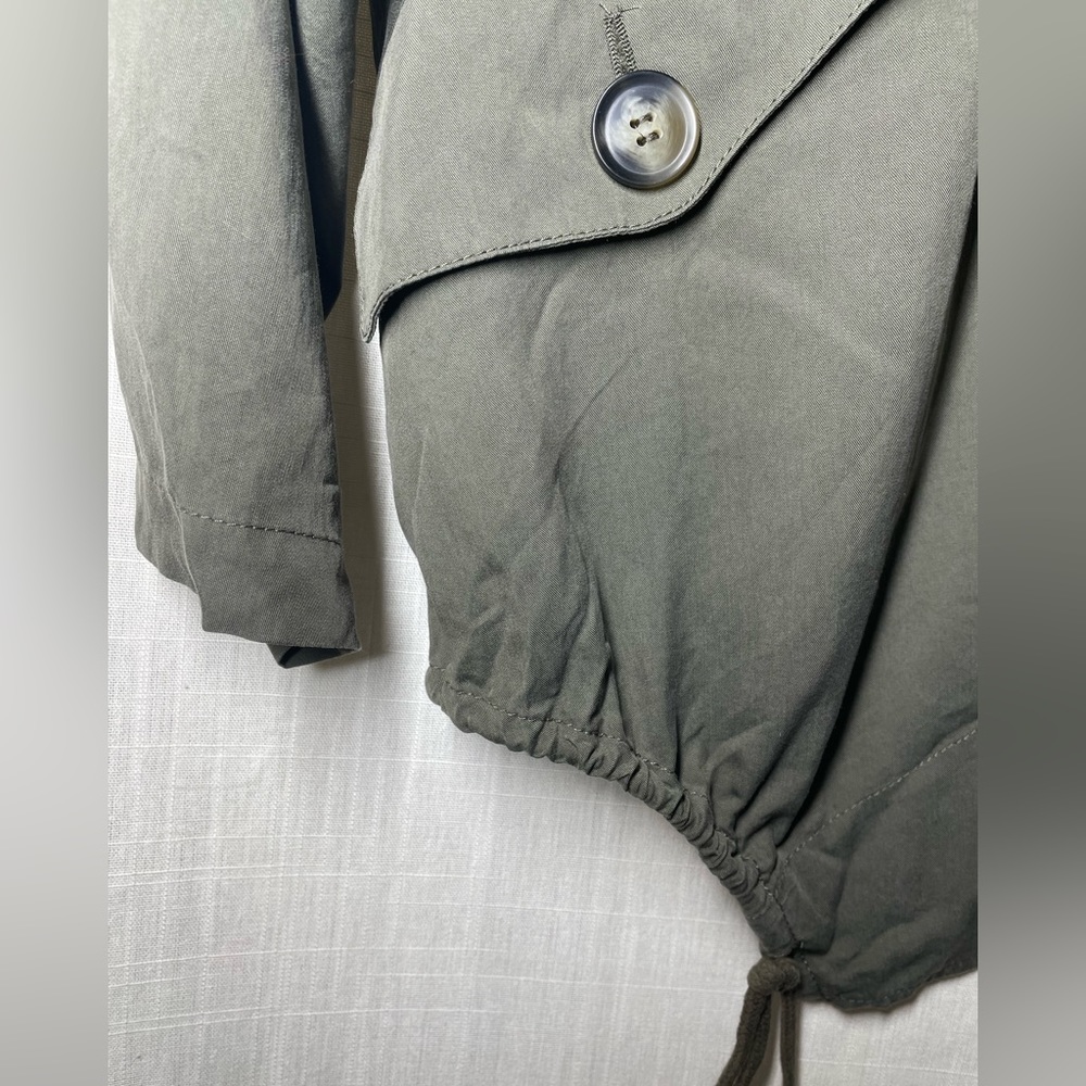 Jacket - Picture 2 of 3